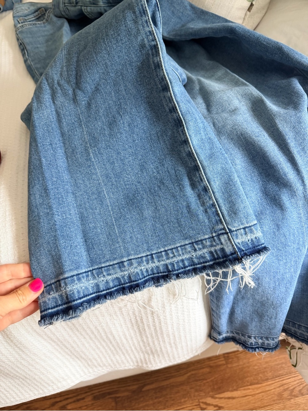 Joe's Jeans Blue Wide-Leg Frayed Hem Jeans - Picture 2 of 3